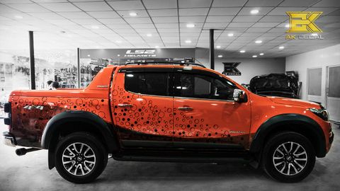  Tem xe Chevrolet Colorado - 003 