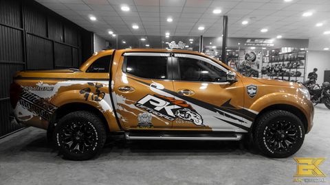  Tem xe Nissan Navara - 001 