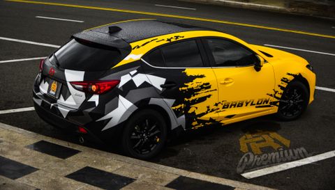 Mazda 3 Hatbach Dán Decal Thể Thao Vàng Đen Cực Chất