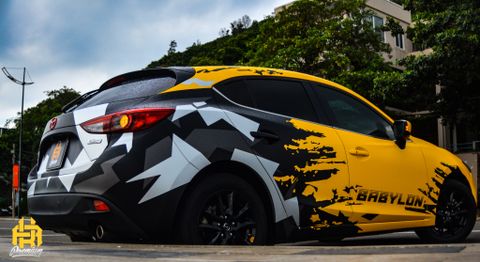 Mazda 3 Hatbach Dán Decal Thể Thao Vàng Đen Cực Chất