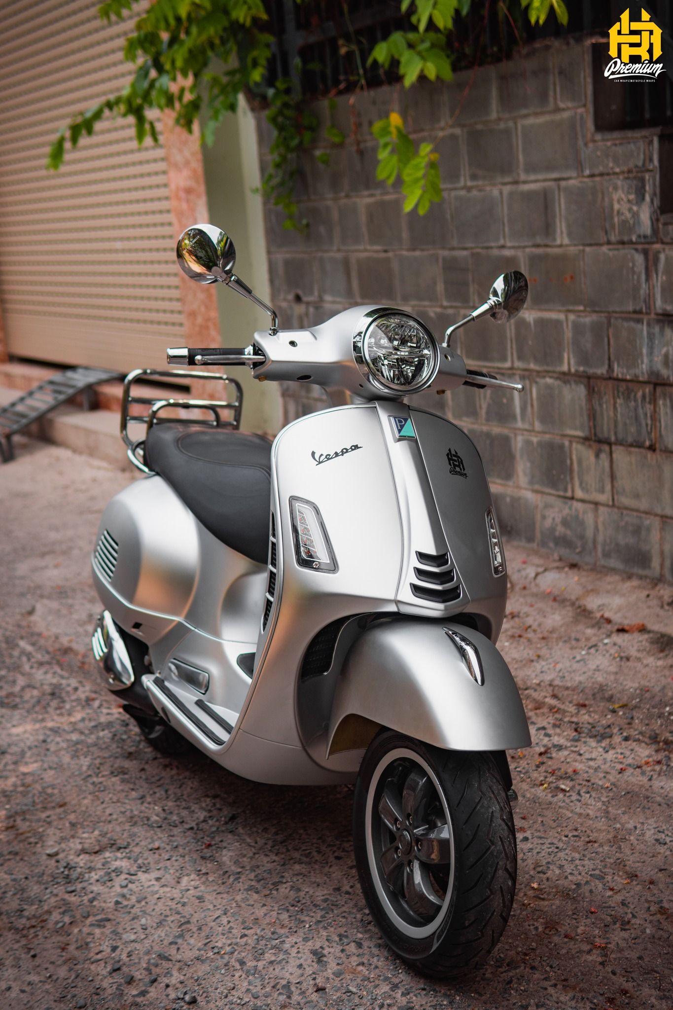  Tem xe Piaggio Vespa GTS - 004 