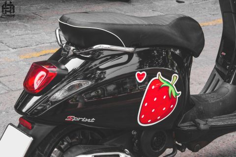 Vespa Sprint lên tem gấu Lotso đang cực hot