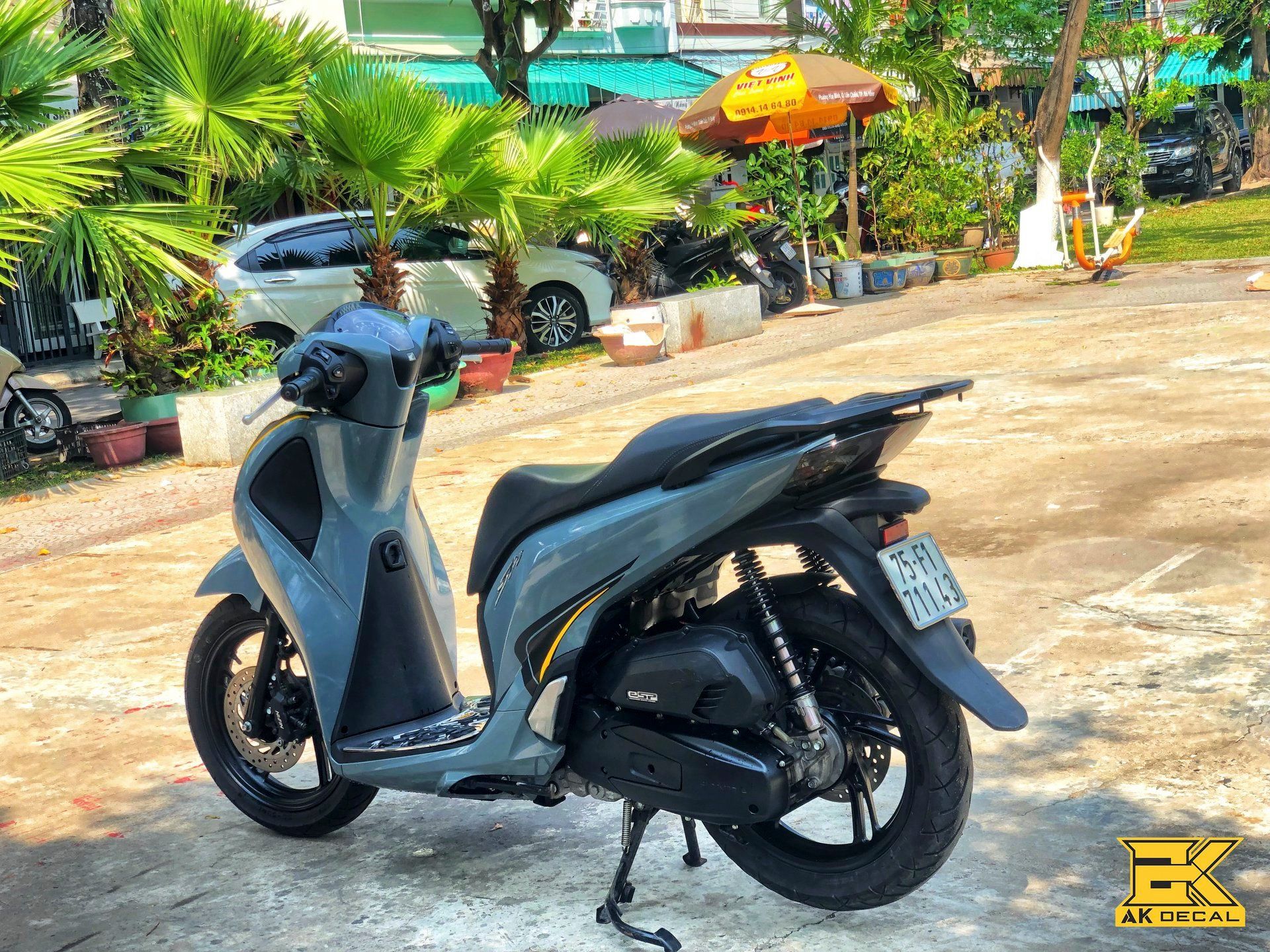 Sh 150 2019 Dán đổi màu xám XI măng Ánh Hồng #46 Sh 150 2019 Dán đổi màu xám XI măng Ánh Hồng
