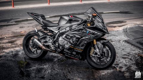 Tem xe BMW S1000RR cá mập
