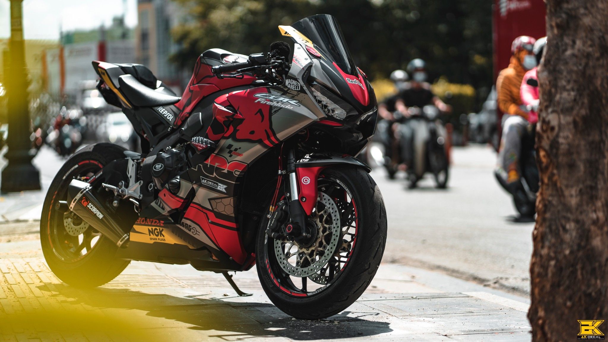 Tem Xe Honda Cbr 1000Rr Lên Tem Bò Redbull Cực Ngầu – Ak Premium