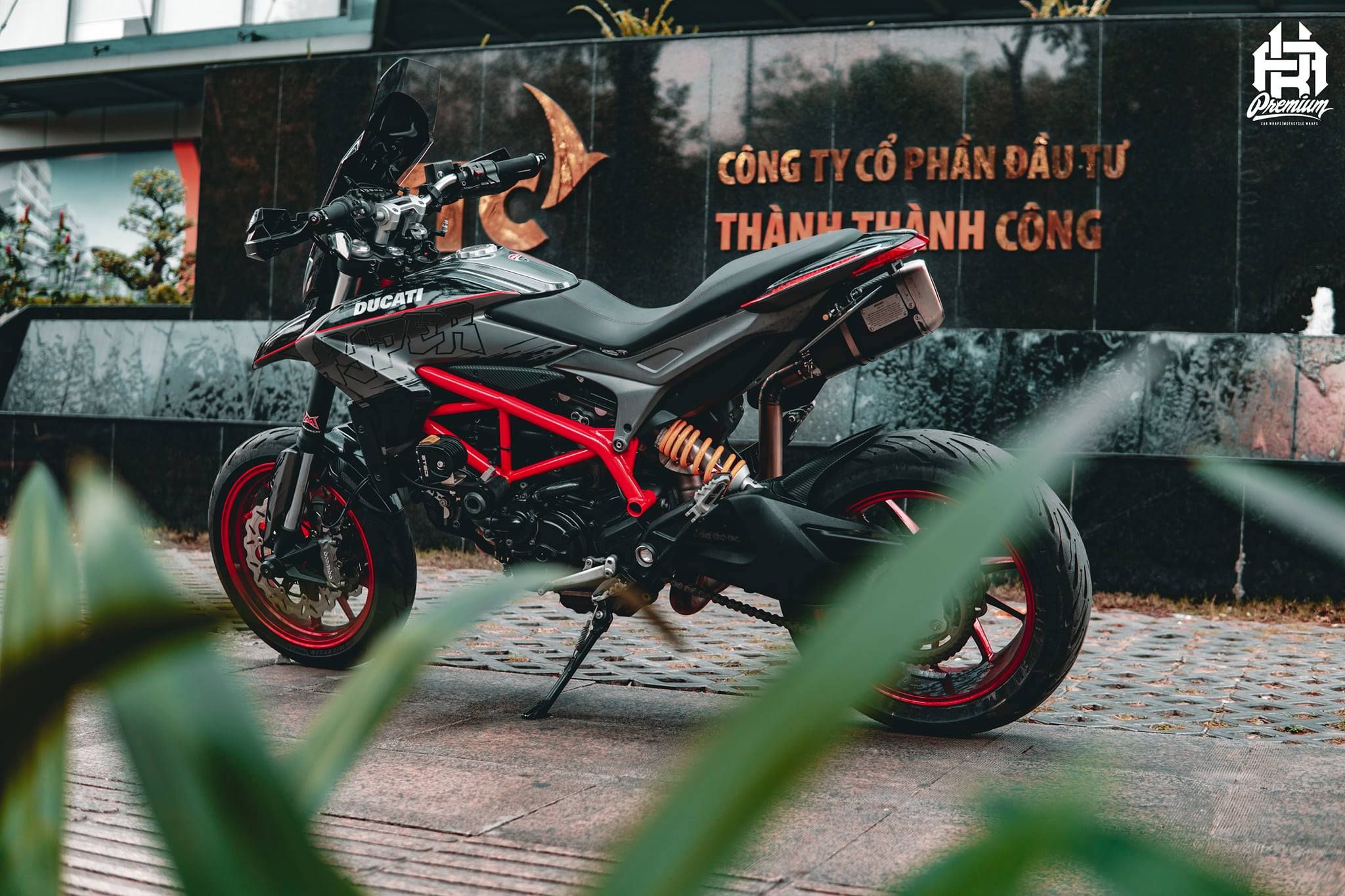  Tem xe Ducati Hypermotard - 12 