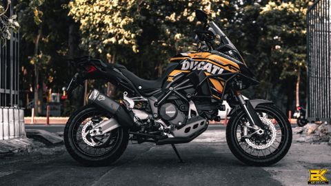 Ducati Multistrada vàng
