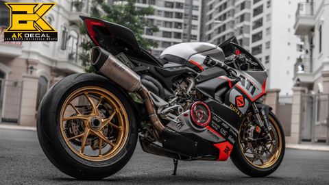  Tem xe Ducati Panigale V4 - 012 