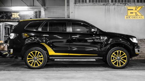  Tem xe Ford Everest - 001 