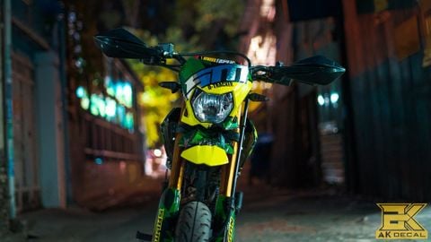  Tem xe Kawasaki D Tracker 150 - 001 