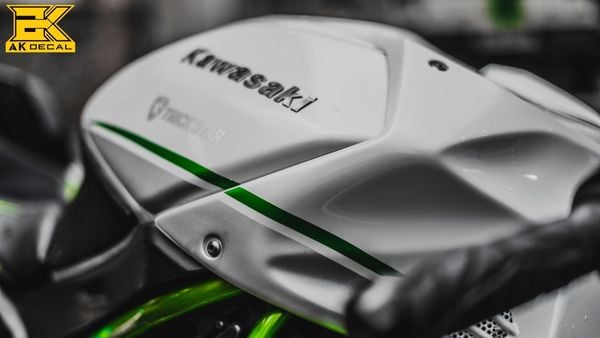 Tem xe Kawasaki Ninja H2