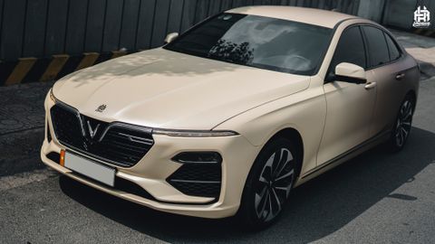 Vinfast Lux A đổi màu cafe sữa