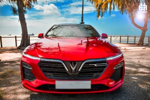 Vinfast Lux A Dán decal màu đỏ tươi cực đẹp