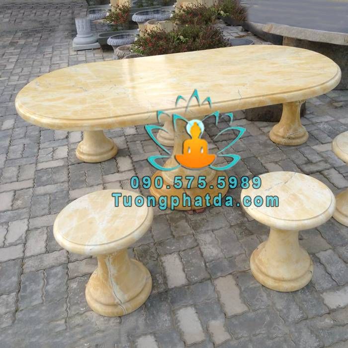 Khánh Hòa Người biến rác thải nhựa thành ghế đá gạch lát đường  Khoa học   Vietnam VietnamPlus