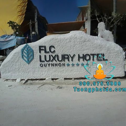 Bảng Hiệu Bằng Đá Trắng Đẹp Cho Tập Đoàn FLC