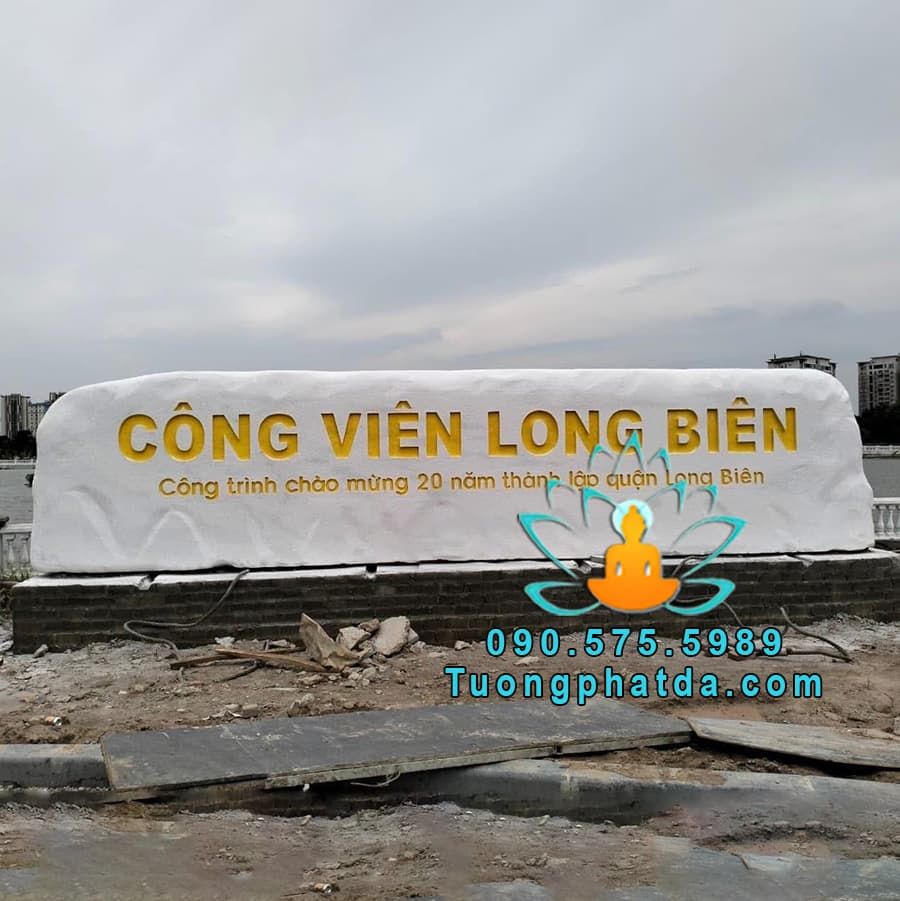 Bảng Hiệu Đá Trắng Nguyên Khối Cho Công Viên Cảnh Quan