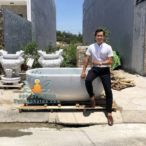Bán Bồn Tắm Bằng Đá Nguyên Khối Cho Villa Tại Đà Lạt