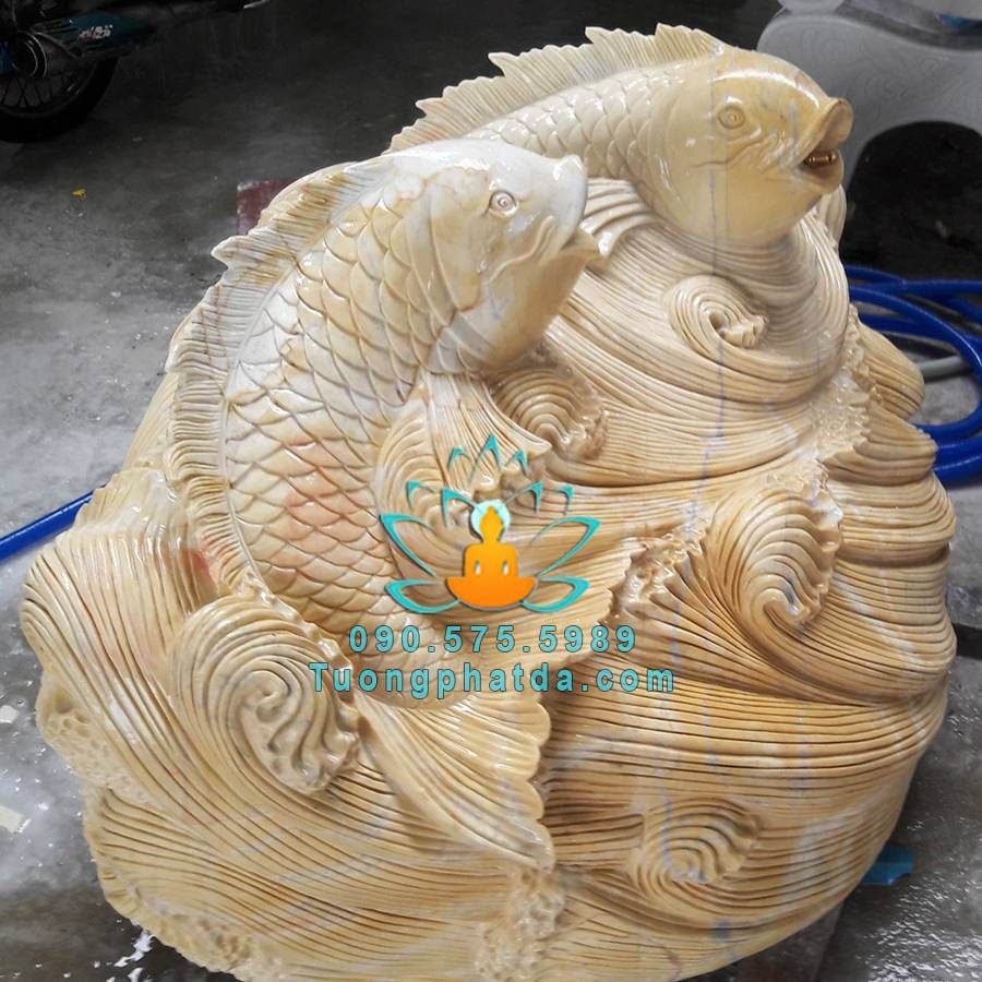 Tượng Cá Chép Đà Vàng Nguyên Khối Phun Nước