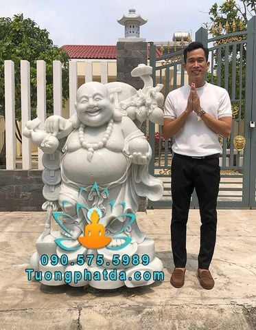 Chế Tác Tượng Di Lặc Gánh Đào Bằng Đá Cẩm Thạch Trắng Đẹp