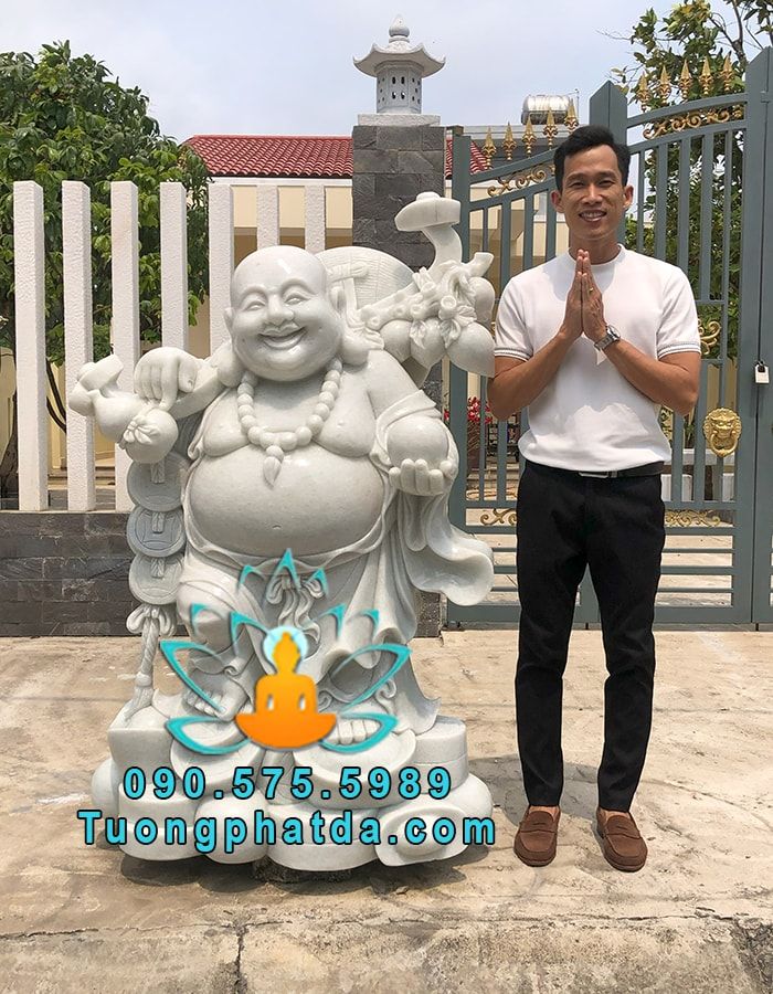 Chế Tác Tượng Di Lặc Gánh Đào Bằng Đá Cẩm Thạch Trắng Đẹp