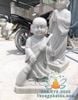 Tượng Chú Tiểu Đá Quét Sân Chùa Bằng Đá Cẩm Thạch