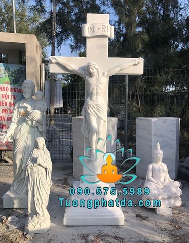 Tượng Chúa Chịu Nạn Bằng Đá Đẹp Tại Nam Định