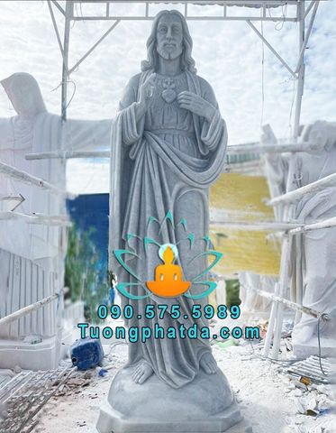 Tượng Chúa Thánh Tâm Bằng Đá Cẩm Thạch Nguyên Khối