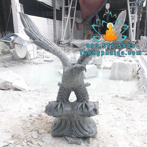 Tượng Đại Bàng Đá Xám Phong Thủy Đẹp Nhất Tại Cà Mau