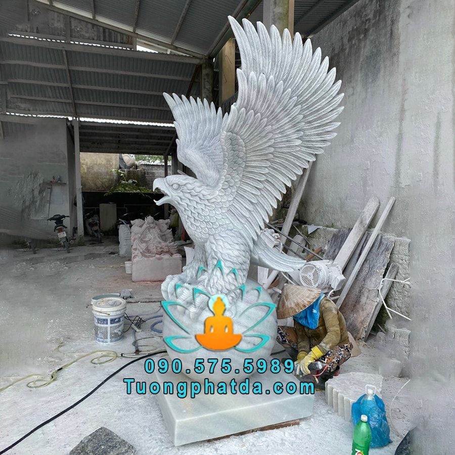 Tượng Đại Bàng Tung Cánh Đá Đẹp Tại Bình Dương