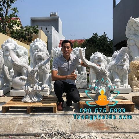 Chế Tác Tượng Đại Bàng Tung Cánh Đá Trắng Đẹp Tại Nghệ An