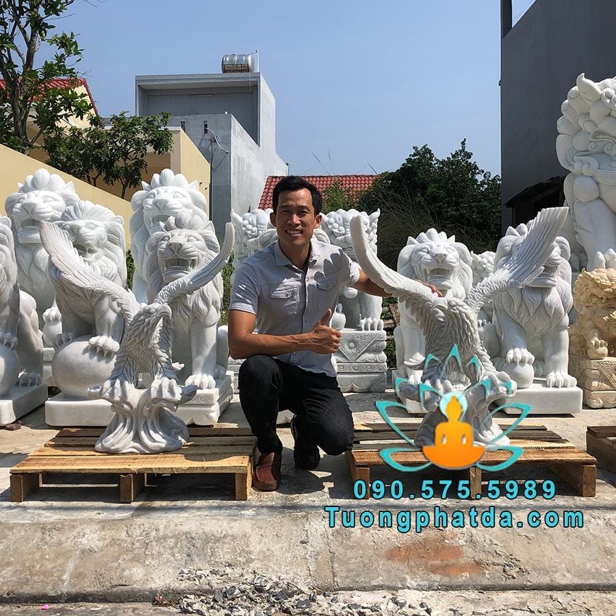 Chế Tác Tượng Đại Bàng Tung Cánh Đá Trắng Đẹp Tại Nghệ An