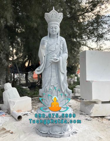 Tượng Địa Tạng Đá Nguyên Khối Đẹp Tại Kon Tum