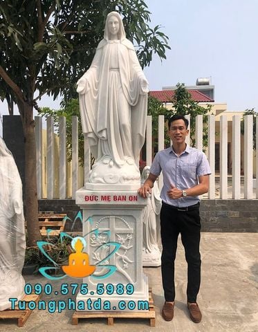 Mẫu Tượng Đức Mẹ Ban Ơn Bằng Đá Trắng Đẹp Tại Đồng Nai
