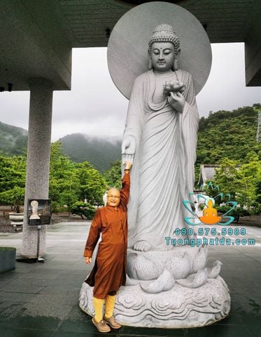 Tượng Phật A Di Đà Tịnh Tông Bằng Đá Granite Đẹp