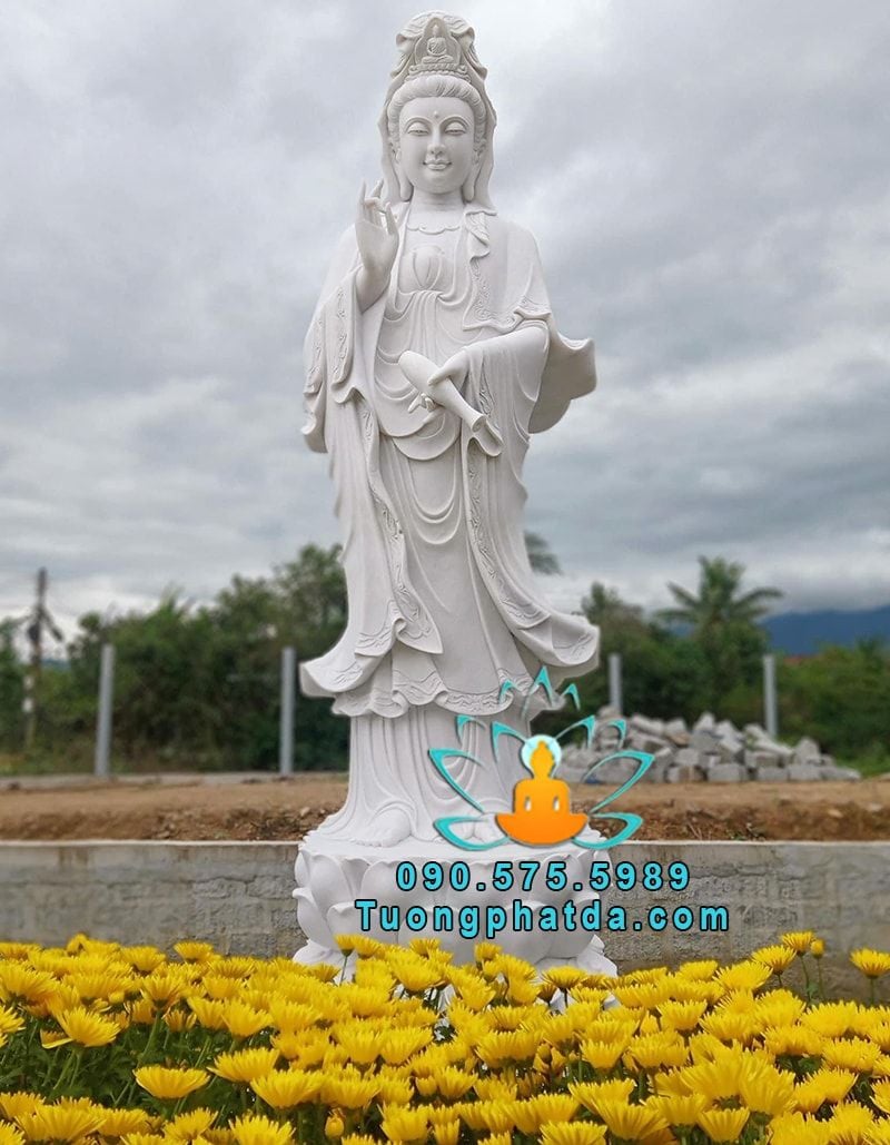 Tượng Quan Âm Bằng Đá Trắng Đẹp Nhất Tại Kon Tum