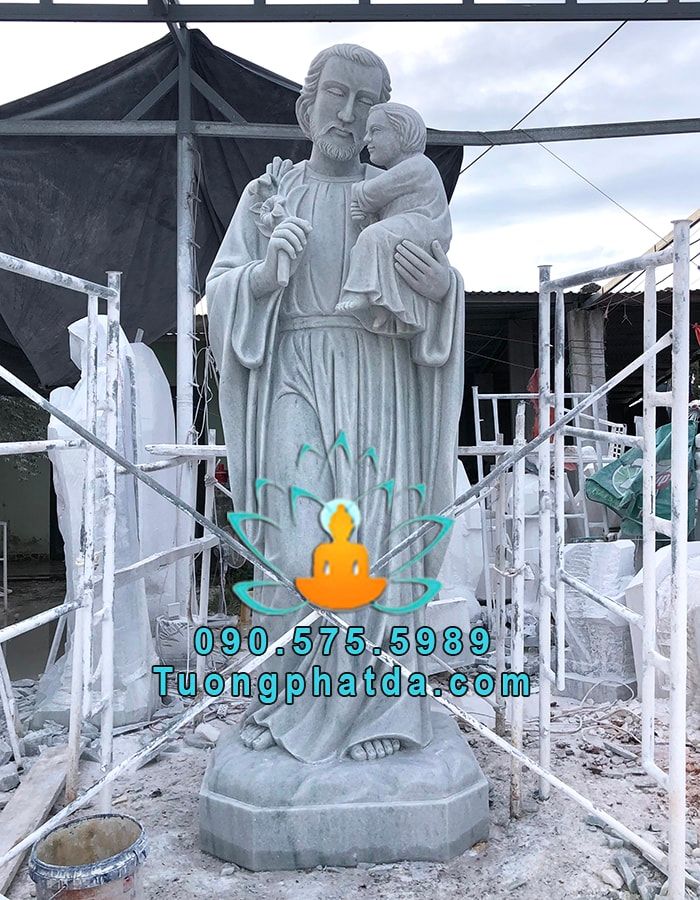 Tượng Thánh Giuse Bồng Chúa Hài Đồng Đá Trắng Đẹp Tại Hà Nội