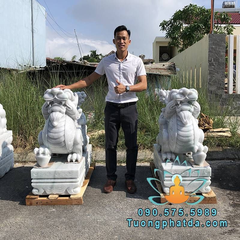 Điêu Khắc Tượng Tỳ Hưu Đá Trắng Để Cổng Dài 1m