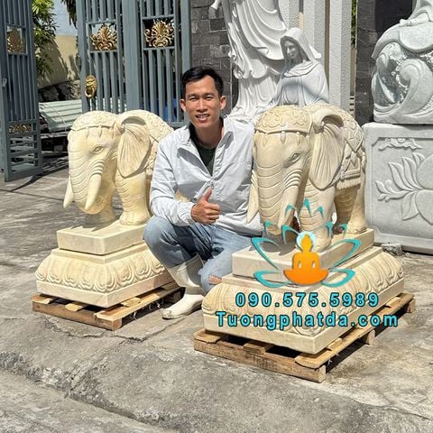 Điêu Khắc Tượng Voi Đá Vàng Phong Thủy Đẹp Cao 79cm Về Bắc Giang