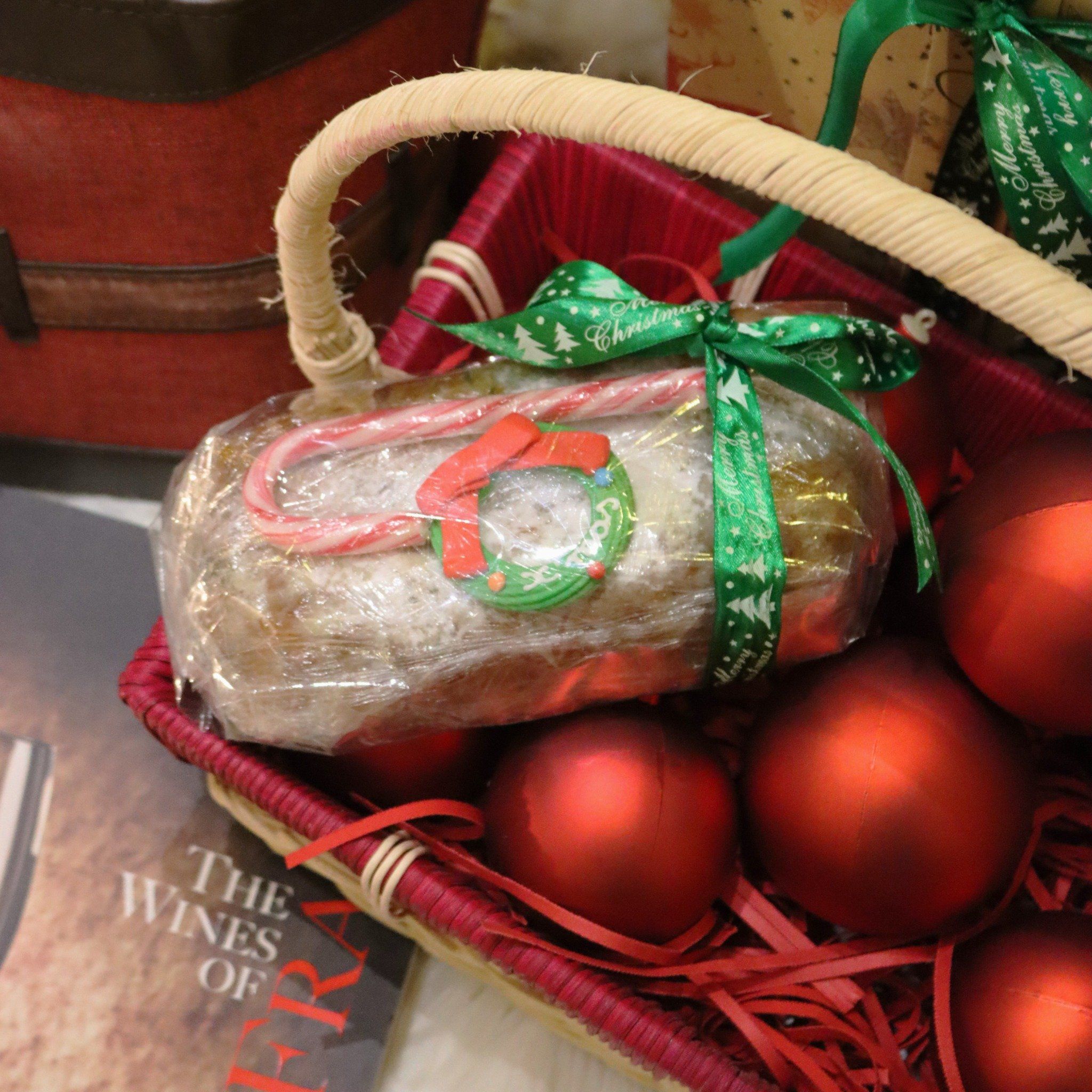 Bánh mì trái cây Giáng Sinh,  500gr