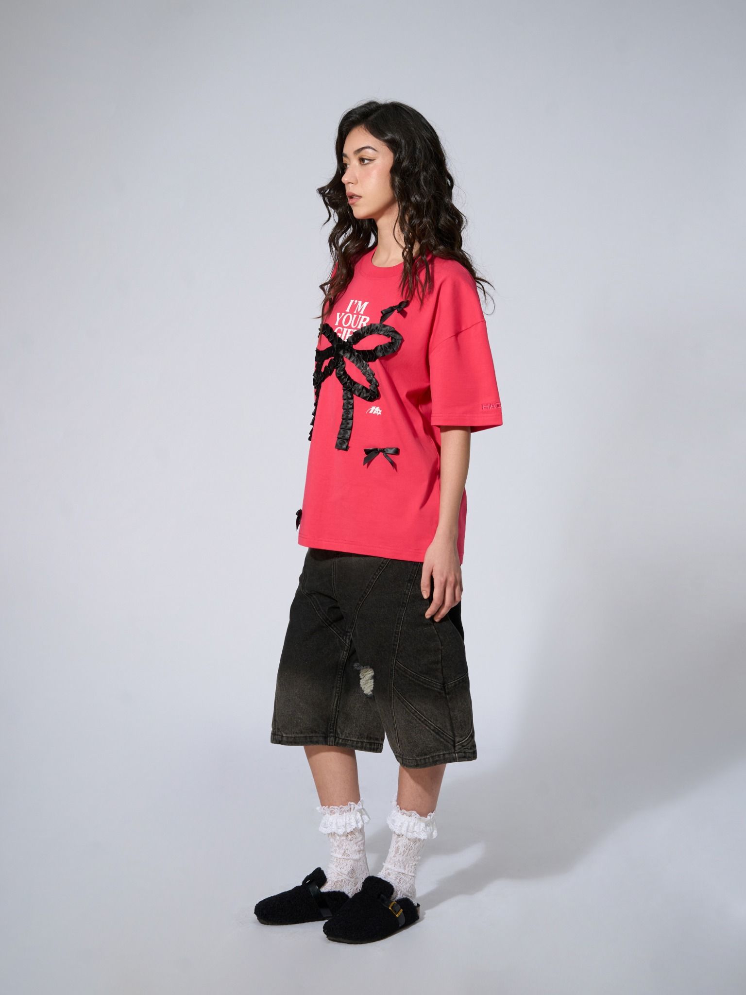  HADES CERISE BOW TEE 