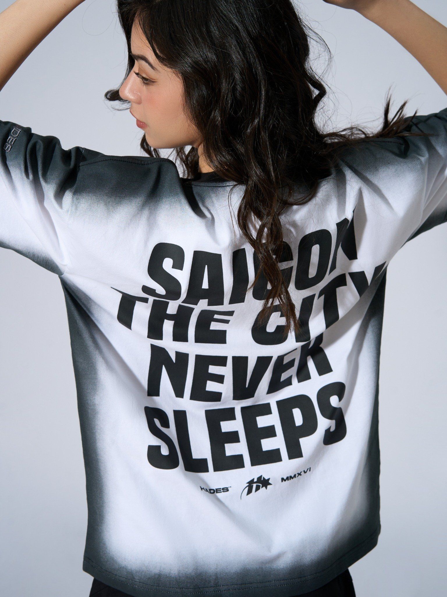  SLEEPLESS SAIGON TEE 