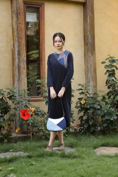 Váy nhung SURI