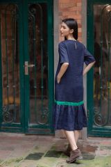 Váy cộc tay hở vai