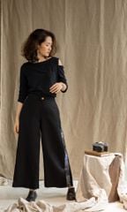 ÁO THUN XẺ VAI BASIC - ĐEN