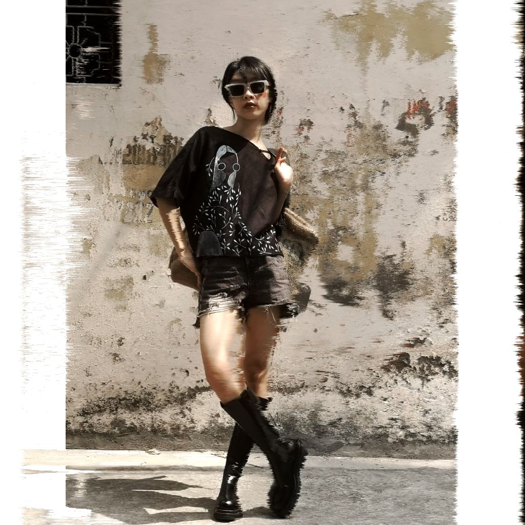 Áo vẽ cổ lệch TESA