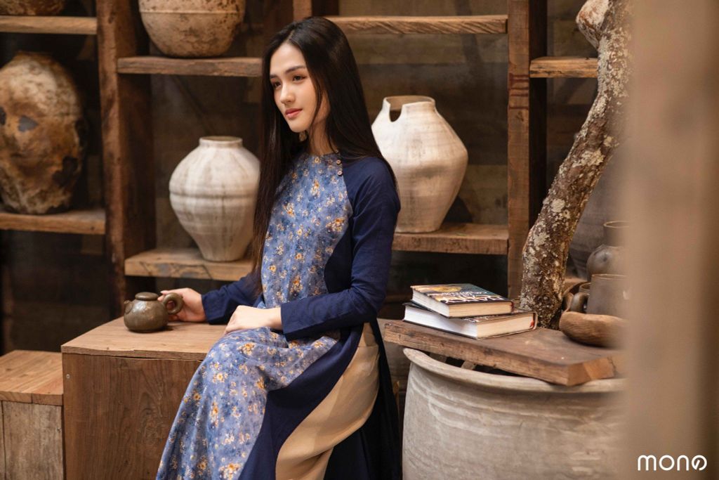 Áo dài linen Queenla - Navy