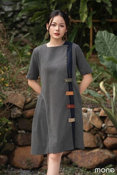 Váy nhung cộc tay DATA - Ghi