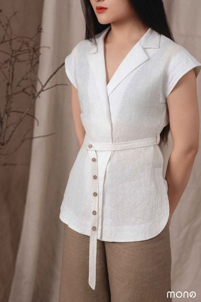 Áo sơ mi cổ vest