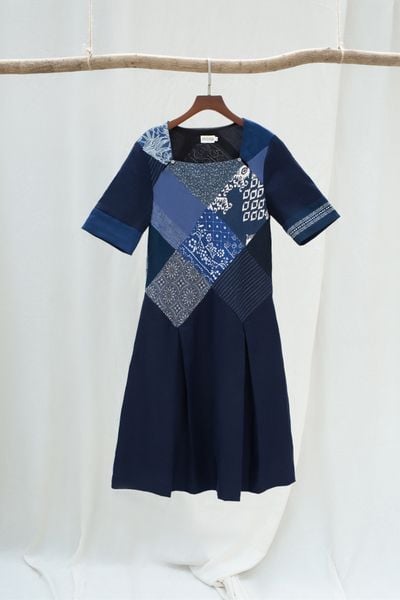 Váy midi cổ vuông can ngực - Navy