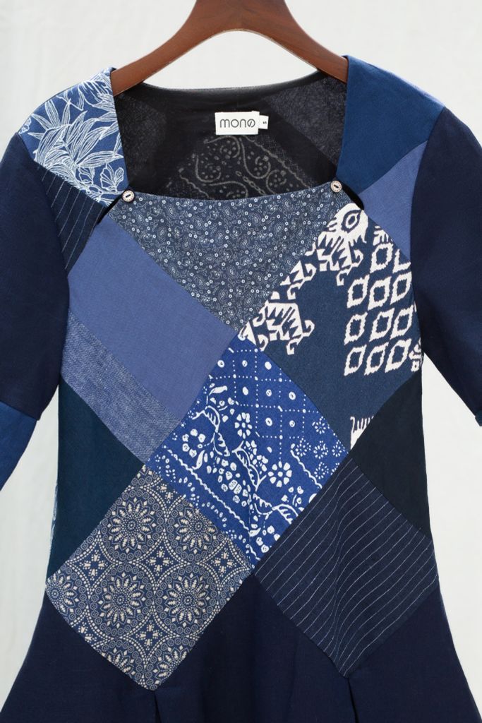 Váy midi cổ vuông can ngực - Navy